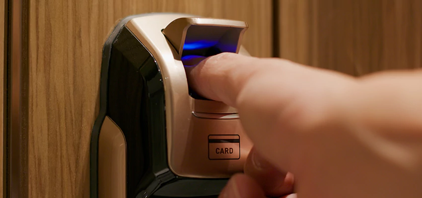 Fingerprint Door Locks Replacement in Spring Valley, CA